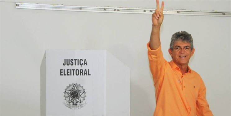 Ricardo Coutinho é reeleito governador da Paraíba com 53% dos ... - Araruna Online