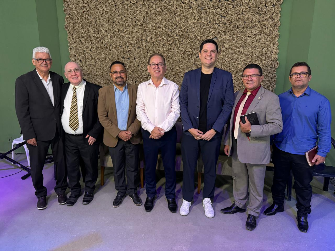 Prefeito Availdo Azevedo participa de Culto em Ação de Graças pelos 150 anos de Emancipação Política de Araruna