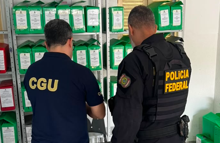 PF cumpre mandados em Pocinhos, Cuité e CG por suspeita de fraude em obras